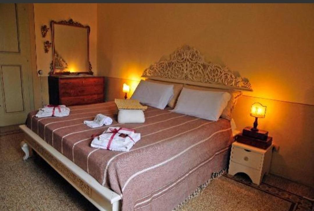 Bed And Breakfast Evelina Lucca Exterior photo